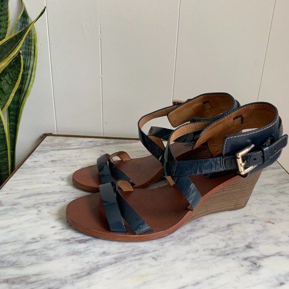 Coach Navy Leather Wedge Sandals size 9.5 - Picture 5 of 10